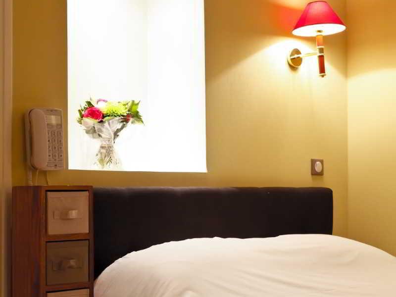 Hotel Du Dauphin Ліон Екстер'єр фото