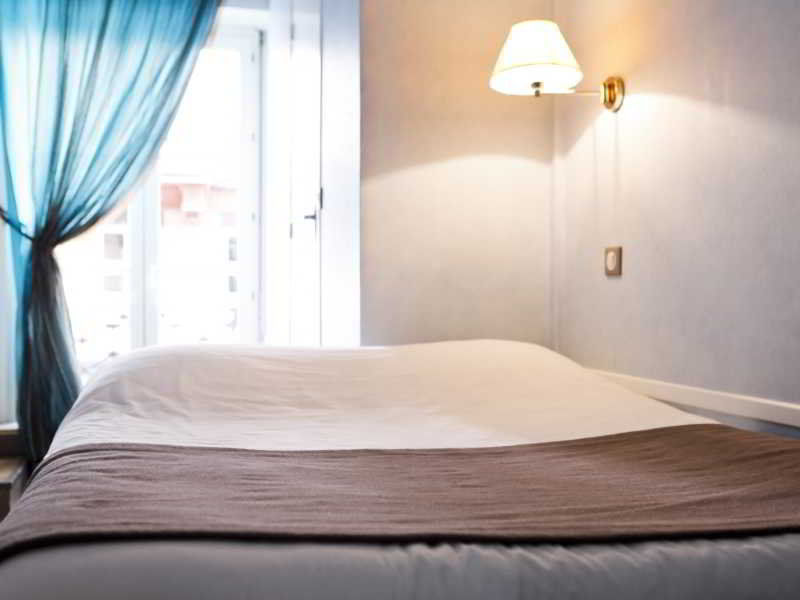 Hotel Du Dauphin Ліон Екстер'єр фото