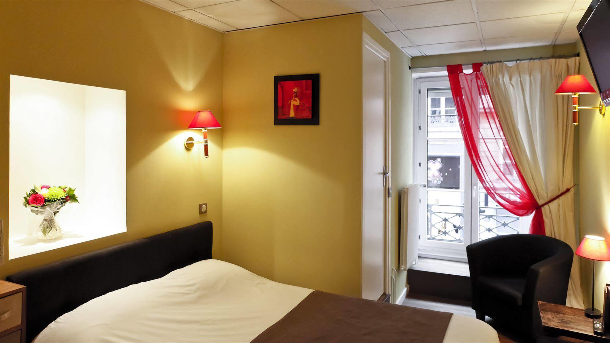Hotel Du Dauphin Ліон Екстер'єр фото